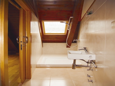 Baño en suite en el altillo